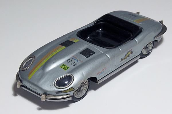 Jaguar E-Type, Lemez&agrave;rugy&agrave;r, modellbil